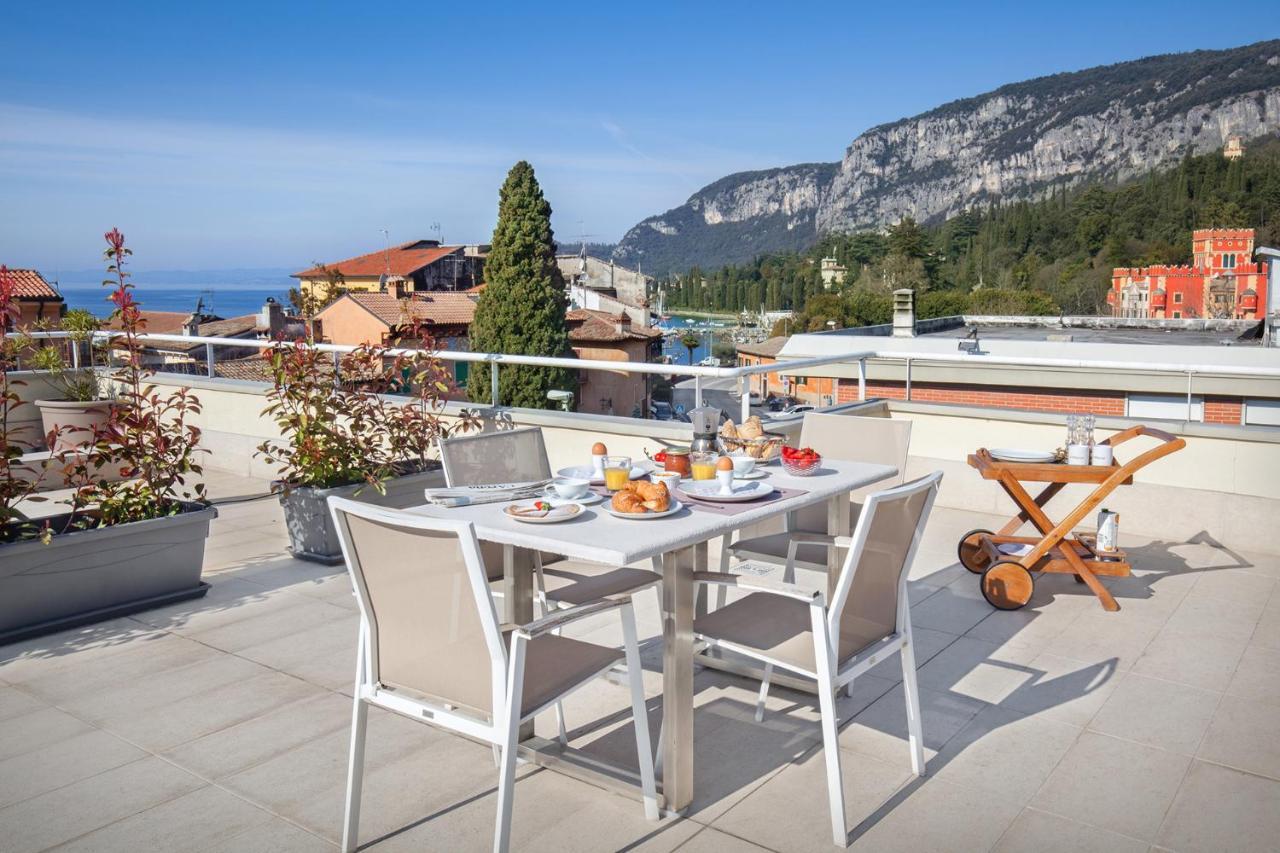 La Rocca Suite Garda  Exterior foto